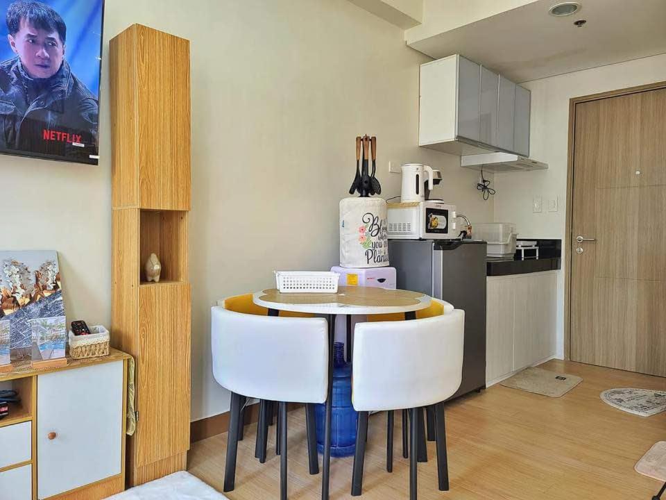 Auberge Condotels At Smdc Hope Residences Trece Martires Kültér fotó